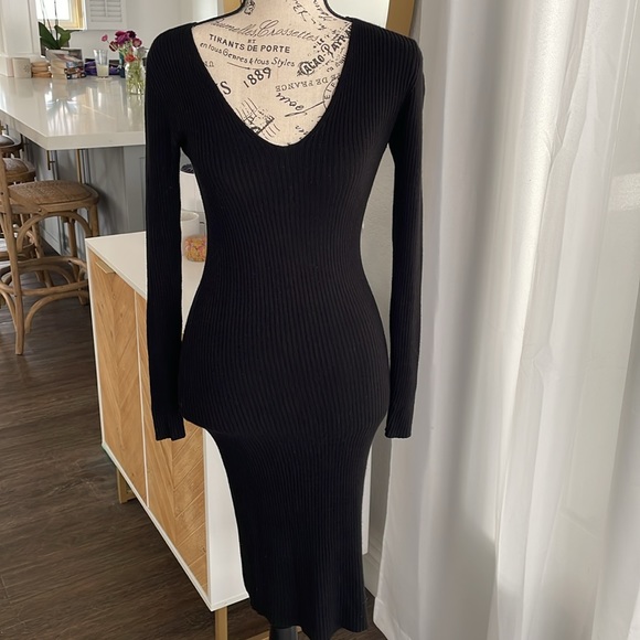 Black Sweater Midi Dress - Picture 2 of 7